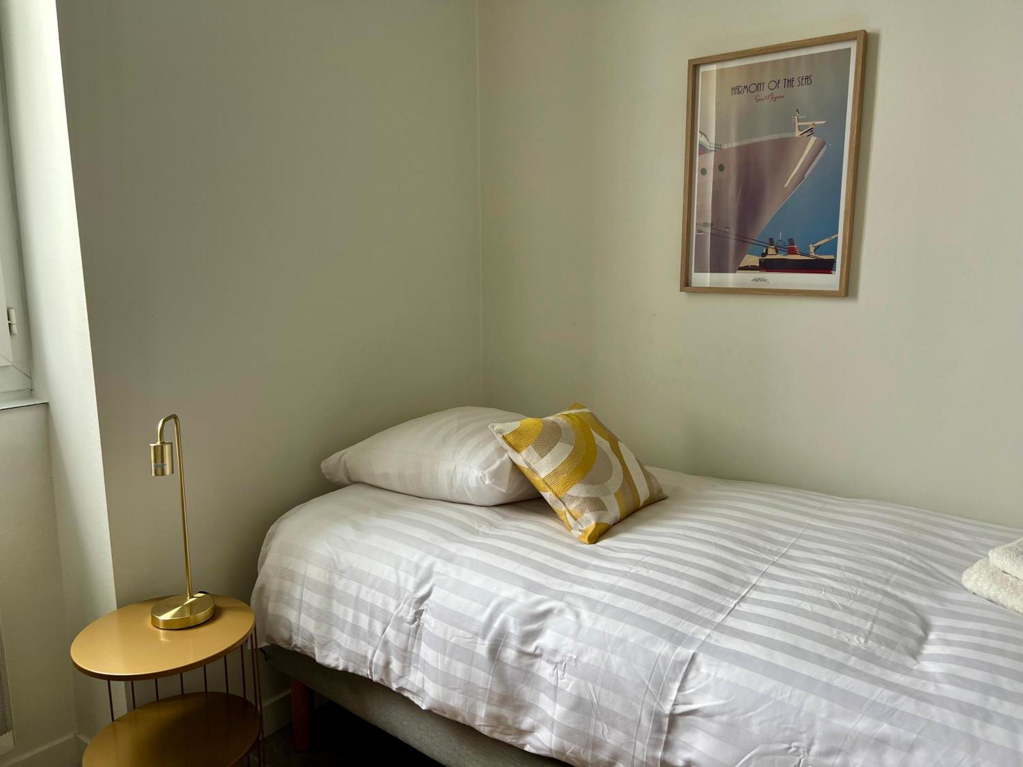 Appartsaintnazaire - Nazaire - 5 - Centre Apartment *